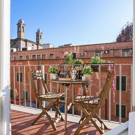 Appartamento Townhouse By The Spanish Steps Roma Esterno foto